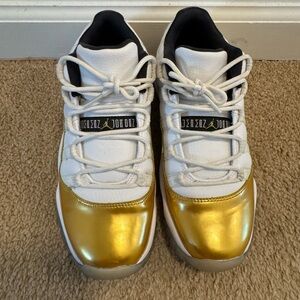 Gold Retro 11 Jordan
